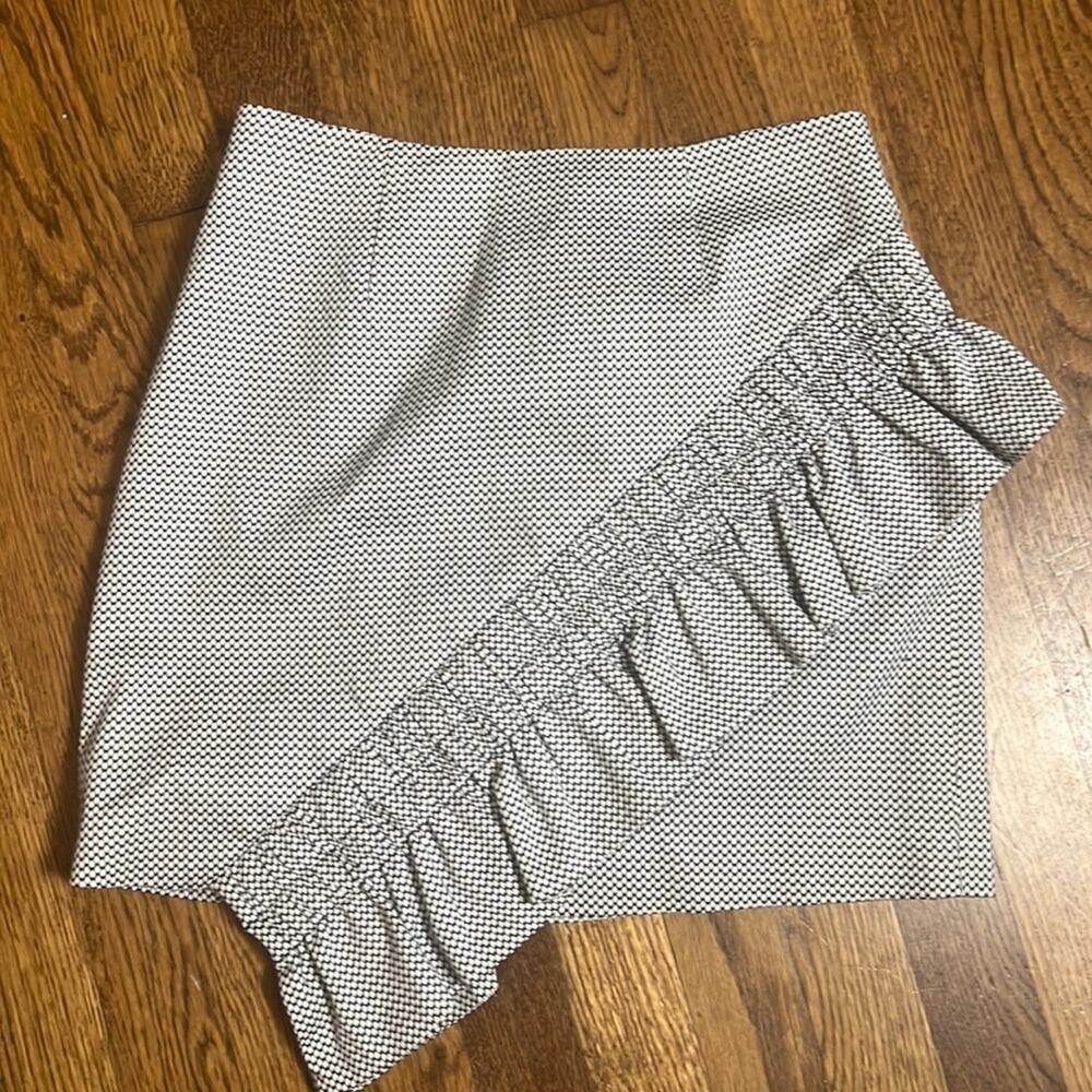 C/MEO Collective Double Take Mini Skirt Size Small